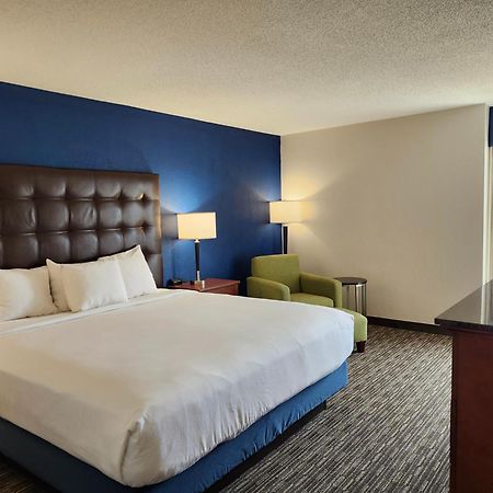 Heritage Inn & Suites St Louis Fenton, Trademark By Wyndham Εξωτερικό φωτογραφία