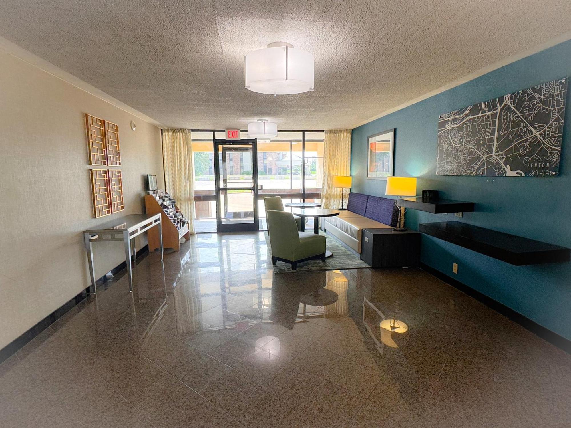 Heritage Inn & Suites St Louis Fenton, Trademark By Wyndham Εξωτερικό φωτογραφία