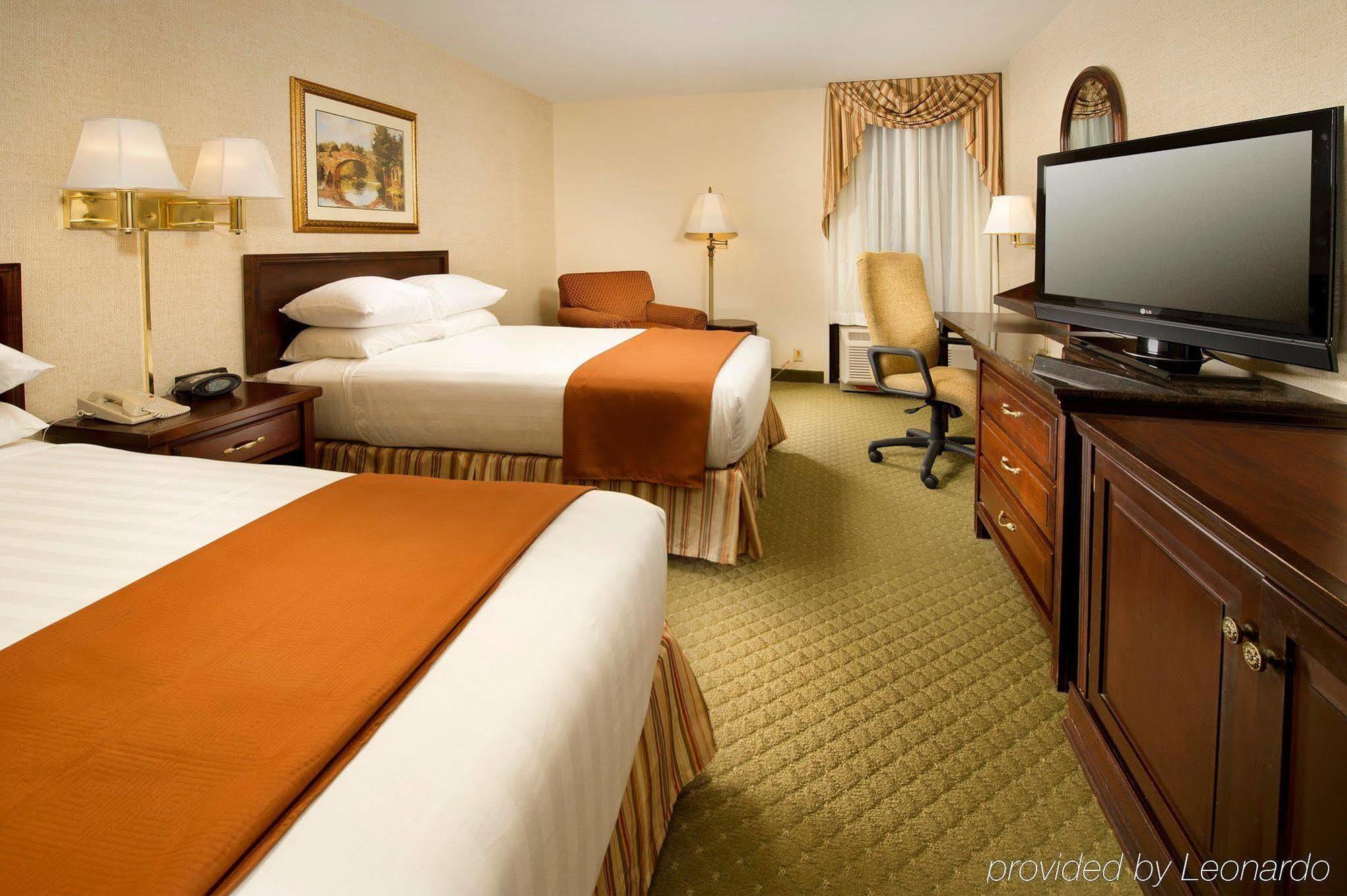 Heritage Inn & Suites St Louis Fenton, Trademark By Wyndham Εξωτερικό φωτογραφία